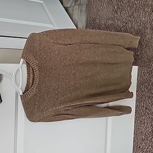 Crew neck sweater